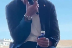 开云官网-😭安东尼落泪：只有我清楚在曼联有多艰难，但那已是过去