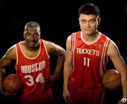 西部三大历史级豪门：勇士、火箭和马刺，他们的赢球文化是什么？|中锋|NBA|波波维奇|圣安东尼奥马刺队|埃尔文·海耶斯_新浪体育_新浪新闻