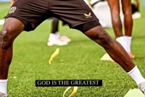 体检未过博尼法斯两度ACL重伤&amp;伤缺超500天 膝盖留下明显伤痕