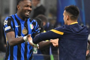 开云下载-国米赛季前瞻：转会窗进展缓慢引援乏力，齐沃执教老东家能走多远