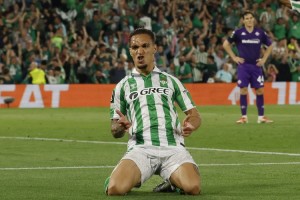 开云APP-安东尼：我唯一的选择就是贝蒂斯，但我也非常感谢曼联